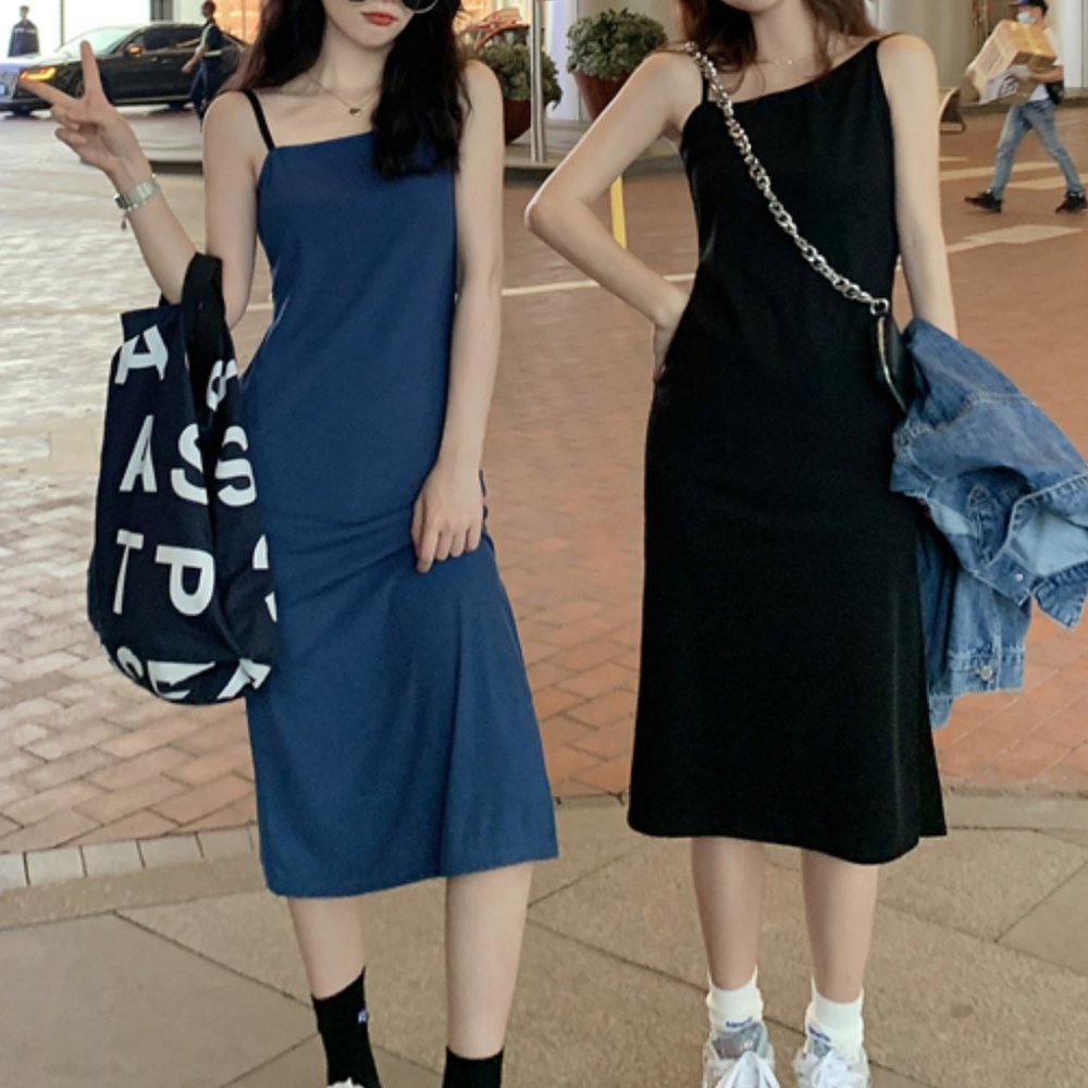 NWT MIDI DRESS SPAGHETTI STRAP
